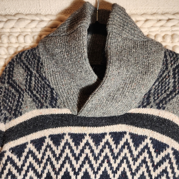 Vintage Gap Geo Fair Isle Wool & Alpaca blend Knitted Shawl Collar Sweater - Picture 3 of 8